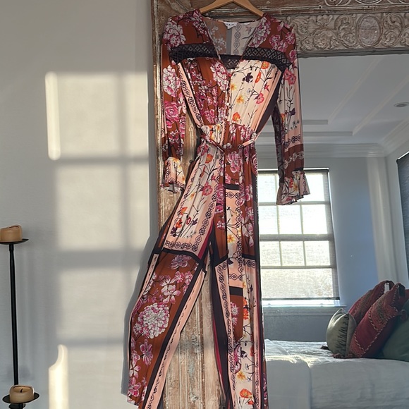 Jumpsuit in rust, brown, cream and splashes of yellow, orange & red flowers. - Picture 2 of 7